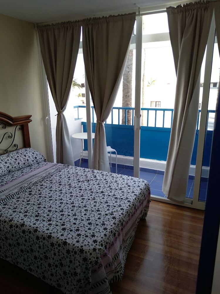 Apartamentos Aquazul Puerto Del Carmen