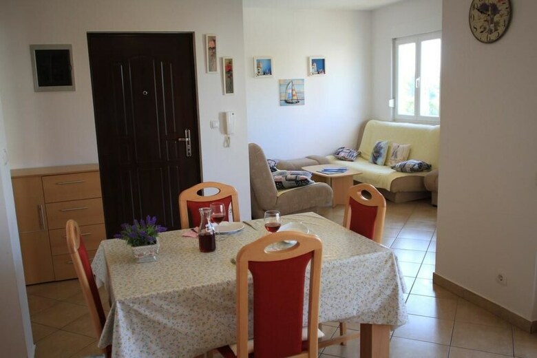 Apartment Stipe