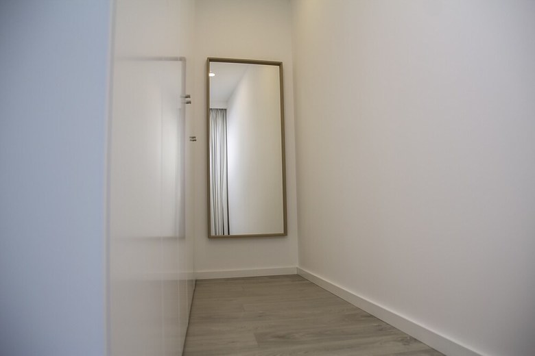 Tear Center Apartments