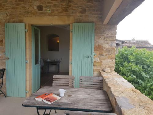 Hostal La Buissonniere & Brasserie