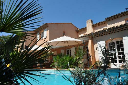 Bed & Breakfast La Villa Rosalie