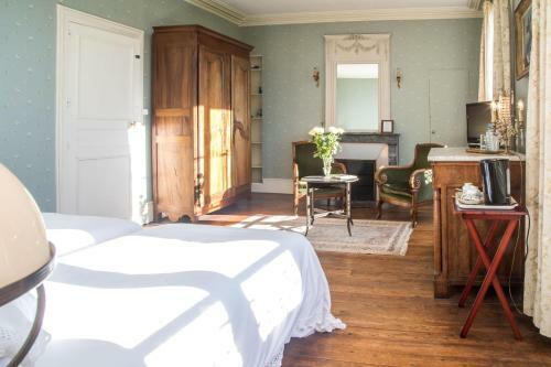 Bed & Breakfast Chambres D'hotes Ch�teau de La Puisaye