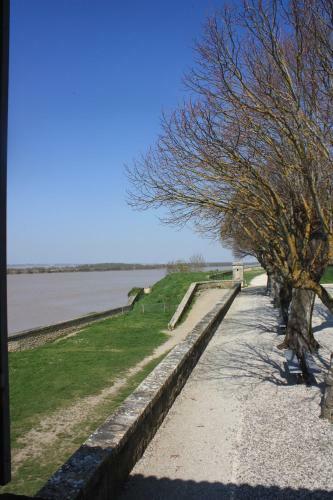 Hotel Logis H�tel La Citadelle