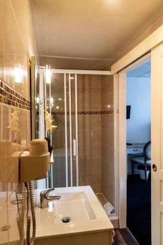 Hotel Henri IV
