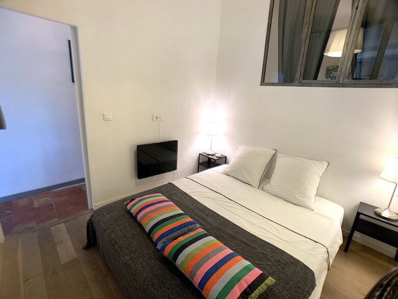 Apartamento Homeplacestay Saint Sauveur Parking Free