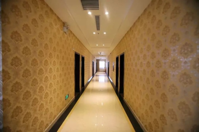 Keston Hotel