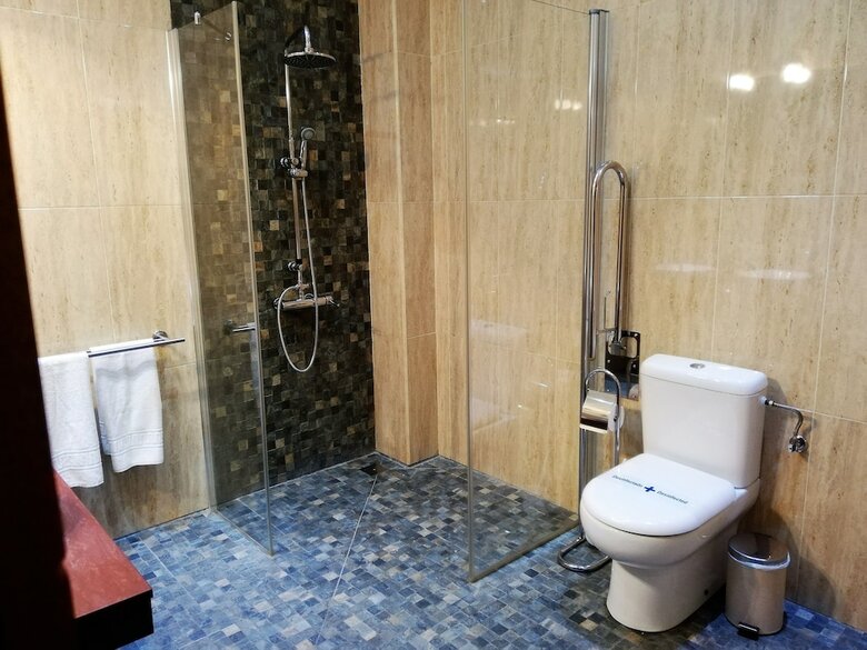 Lb Lebrija Hotel