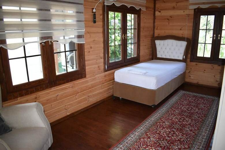 Hotel Zahi Bungalov