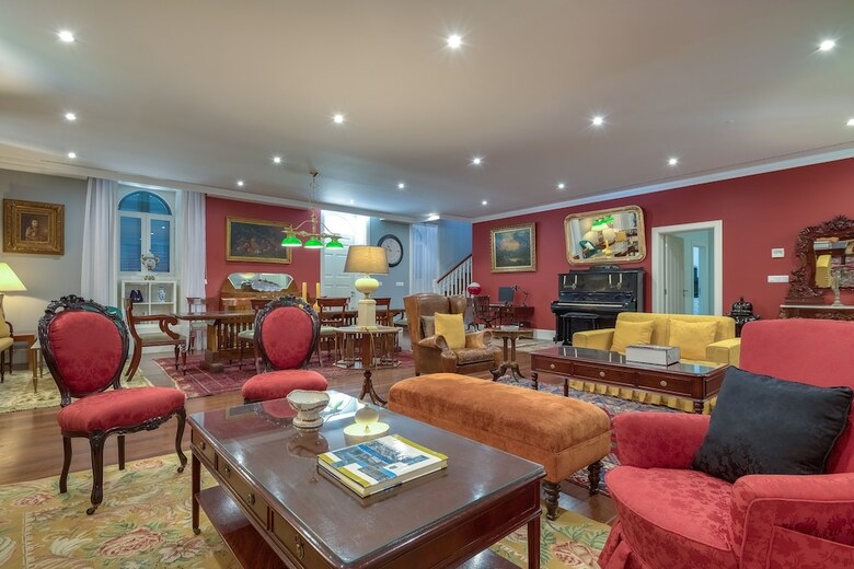 Villa Century House