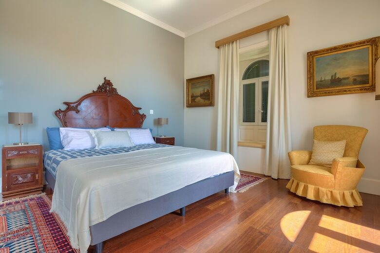 Villa Century House