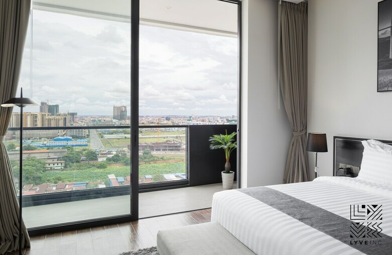 Lyve Inc Hotel & Residence
