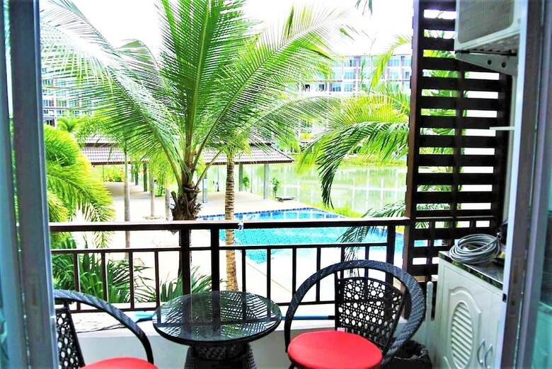 Apartamentos Bang Saray - Lake & Pool Views