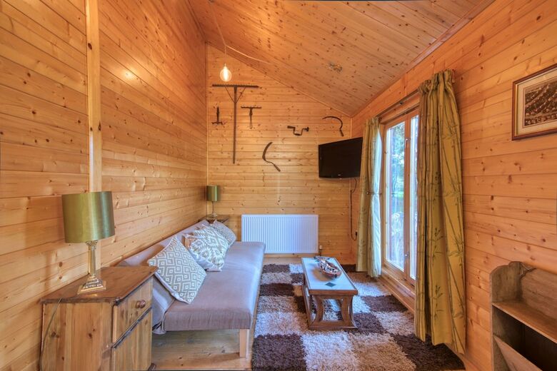 Luxury Log Cabin