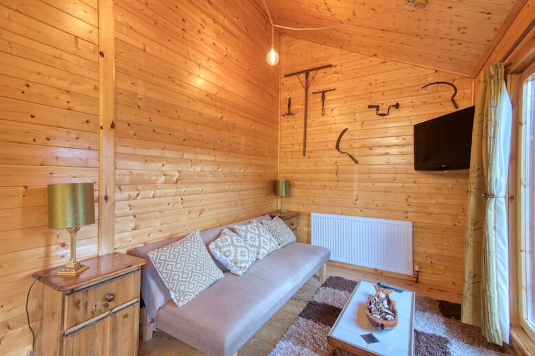 Luxury Log Cabin
