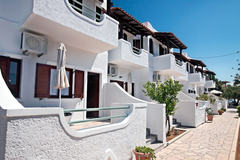 Apartamentos New Aurora Apts Studios