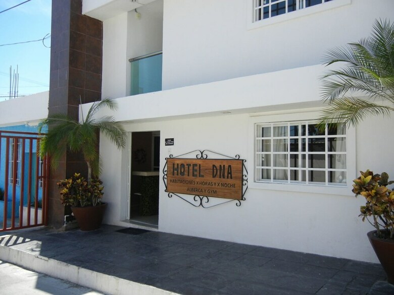 Hotel Dna Cancun