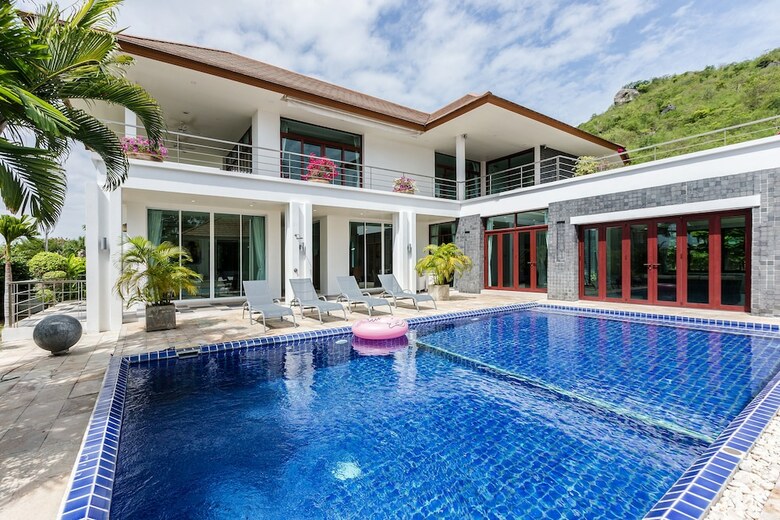 5 Bedroom Pool Villa - C1