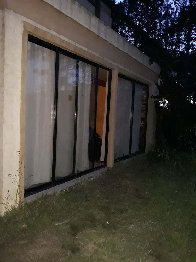 Hotel Ariana