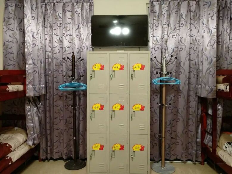 Hotel 988 Homestay IV