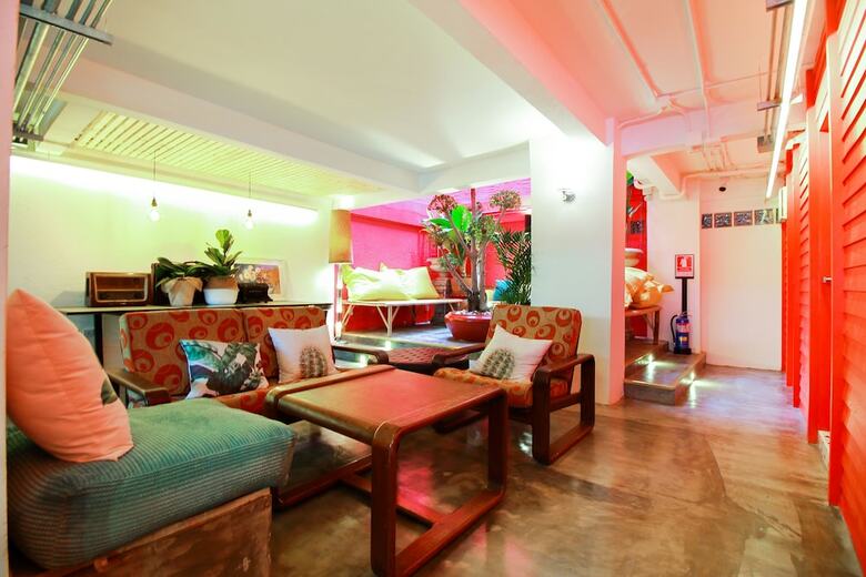 Hotel Oyo 267 Chaba Poshtel