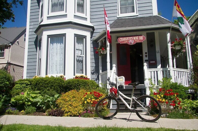 Bed & Breakfast Charlotte's Rose Inn