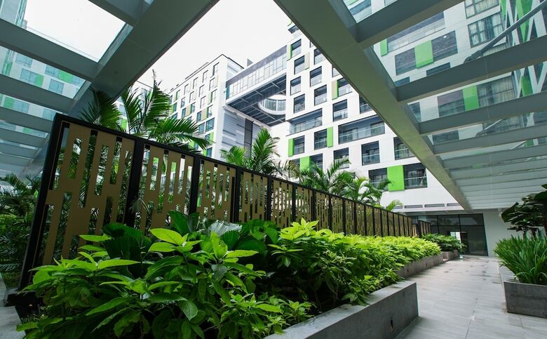 Republic Apartments Saigon Airport
