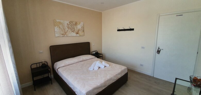 Hotel Little Rose Guest House