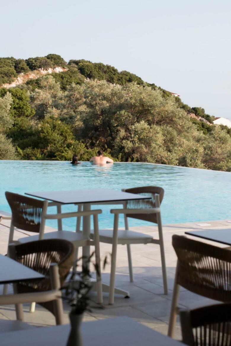 Hotel Amira