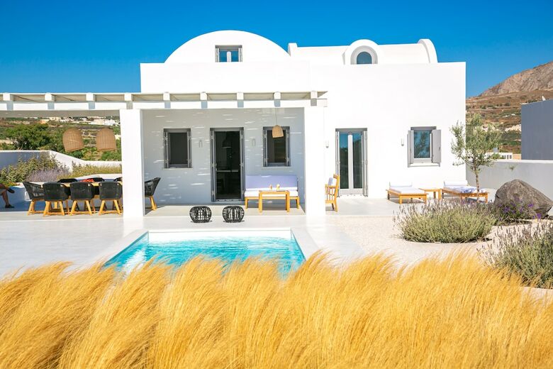 Philosophia Luxury Villa