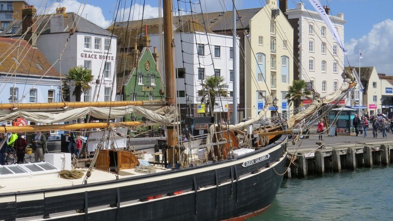 Dolphin Cottage