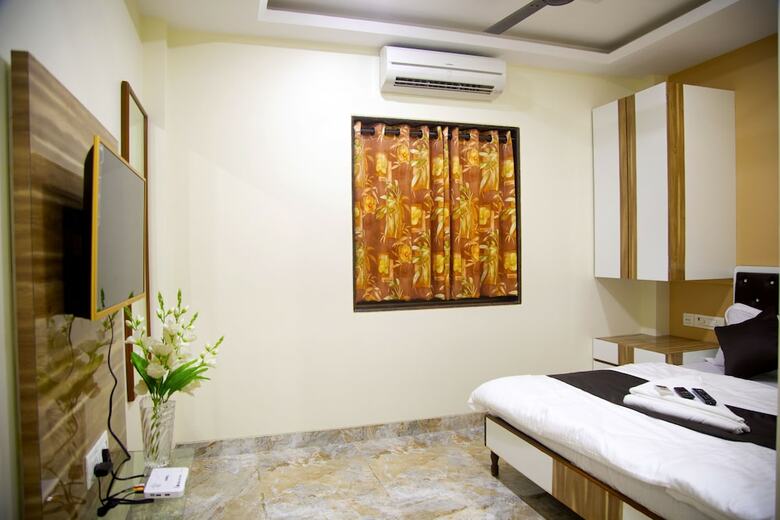 Hotel Al Shifa Residency
