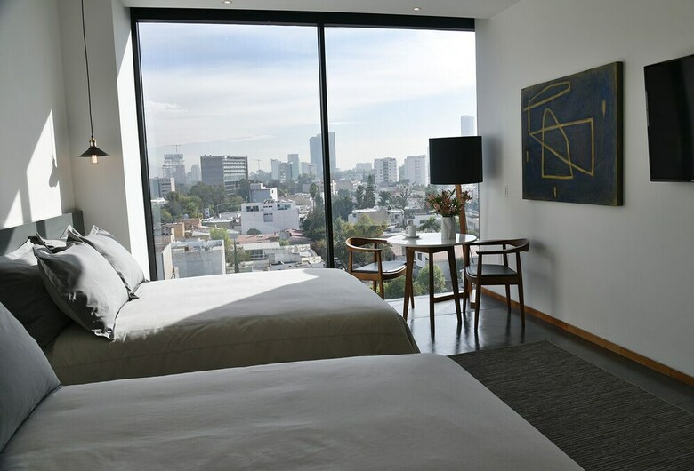 Aparthotel Suites Bq