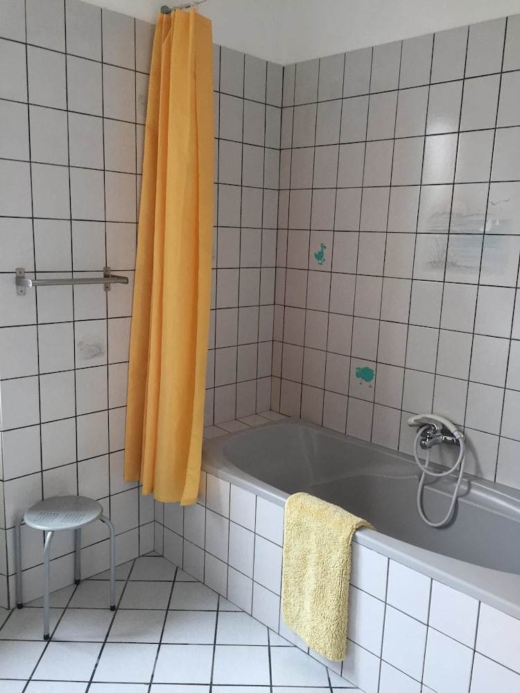 Apartamentos S'harzala Jaune