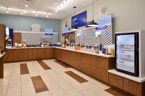 Hotel Holiday Inn Express & Suites Ruskin