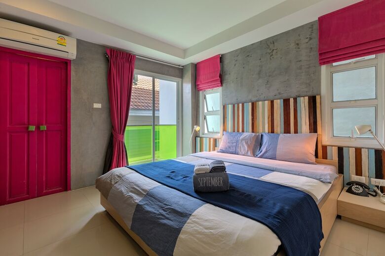 Small Shells Hotel Phuket