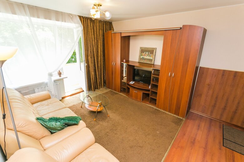 Apartment On Ogorodnaia Sloboda 10