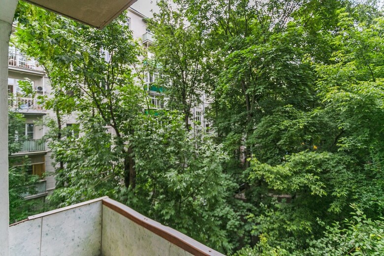 Apartment On Ogorodnaia Sloboda 10