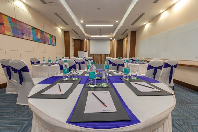 Hotel Four Points By Sheraton Chennai Omr