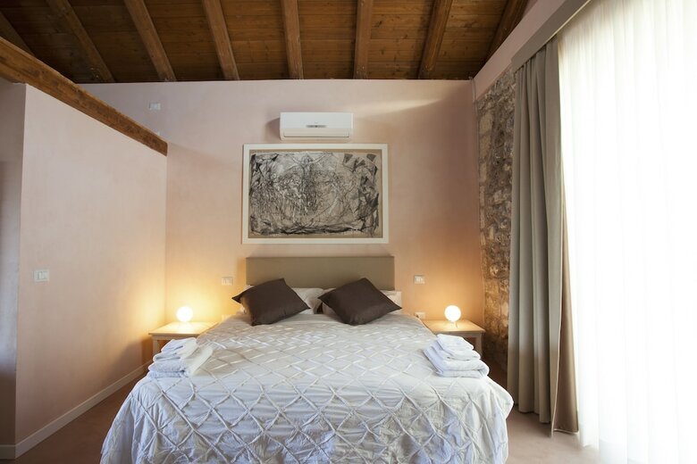 Villa Falcon Home Resort