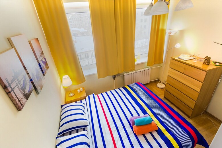 Apartment On Oruzheiniy 13