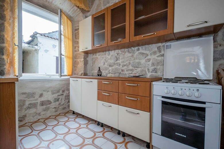 Apartment Four Tower
