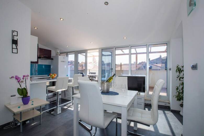 Apartment Four Tower