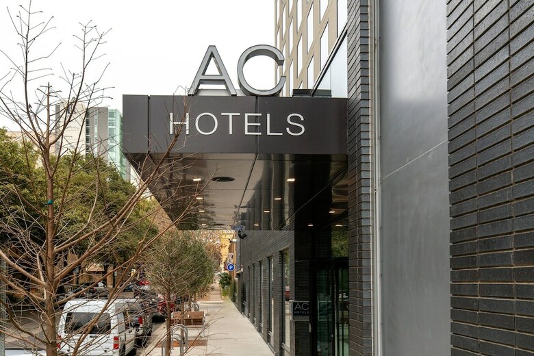 AC Hotel Austin-university