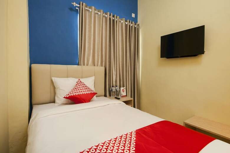 Hostal Oyo 1095 Rap Hotel