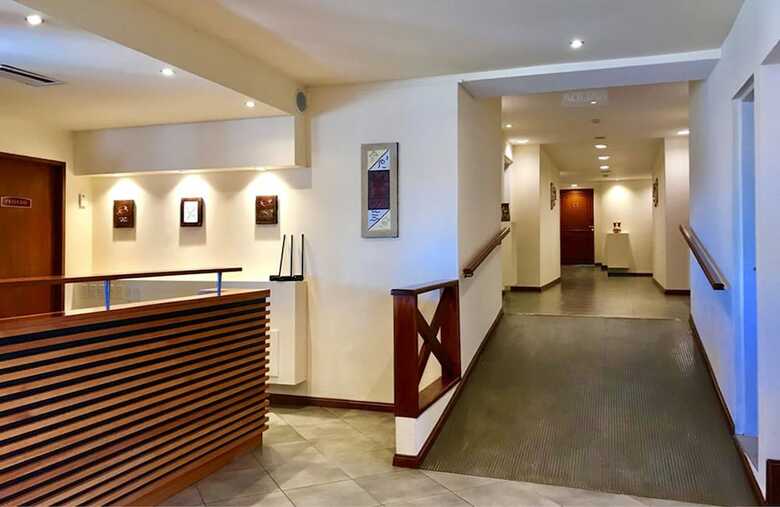Apus Hotel Serrano