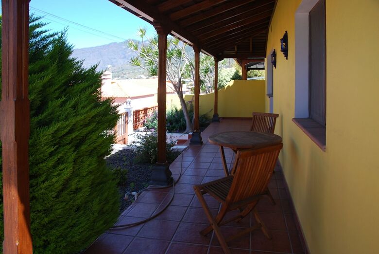 Agroturismo Casas Rurales Tola