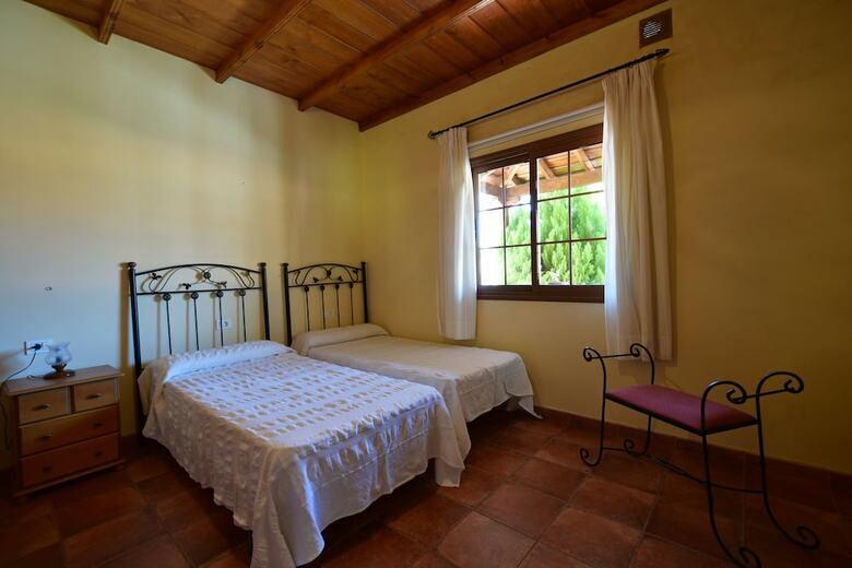 Agroturismo Casas Rurales Tola