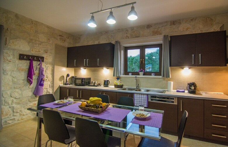 Olive Luxury Stone Villas