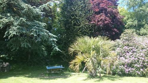 Hostal Chateau Le Val