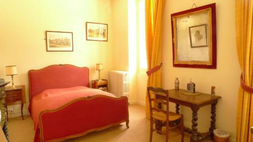Hostal Ch�teau Du Prada